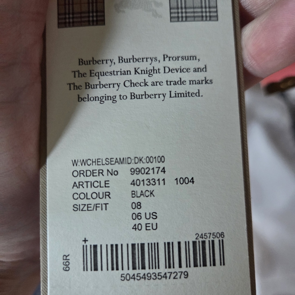Like New Burberry Chelsea Trench - Picture 11 of 12